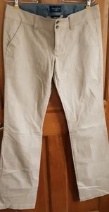 American Eagle Stretch Khaki Pants